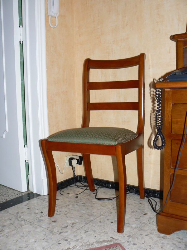 P1040151 chaise style louis-philippe 180e.jpg