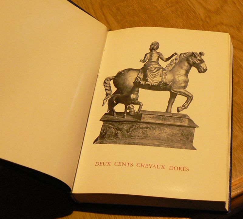 P2040216 Georges Bordonove  Deux cents chevaux dorés.jpg
