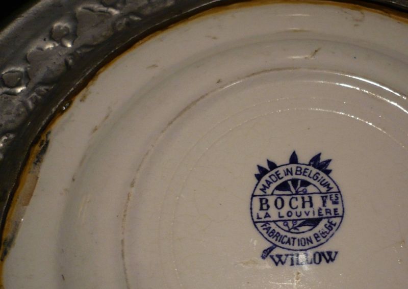P3040514 assiette boch willow verso.jpg