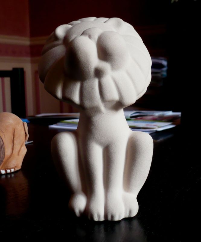 P3040618 lion argile beige 15cm 3e.jpg