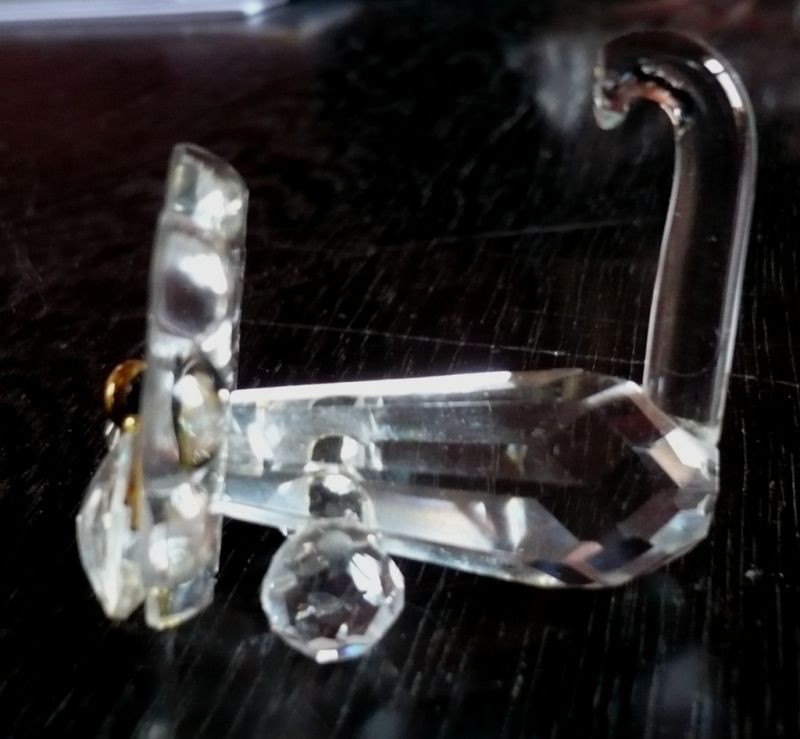 P3040620 lion cristal 4x5x5cm 7e.jpg