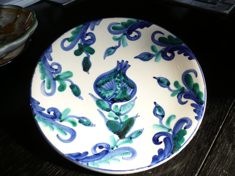 P3040748 assiette fleur bleue 20cm a susp 5e.jpg