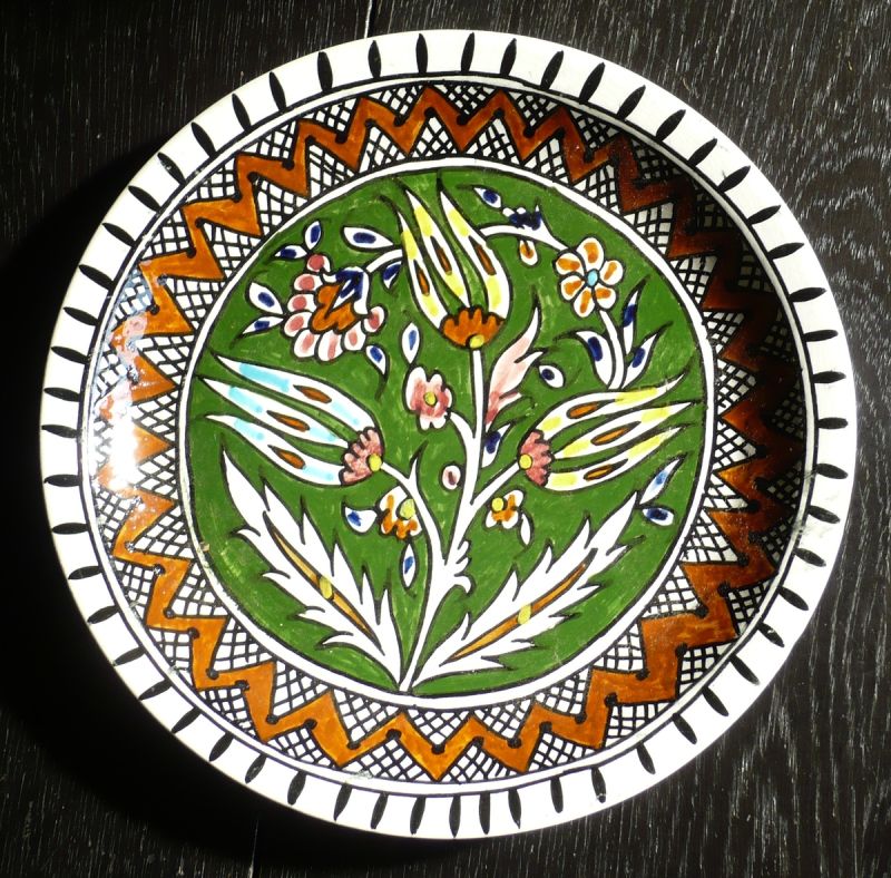 P3040751 assiette fleur (vert) 24cm a susp 6e.jpg