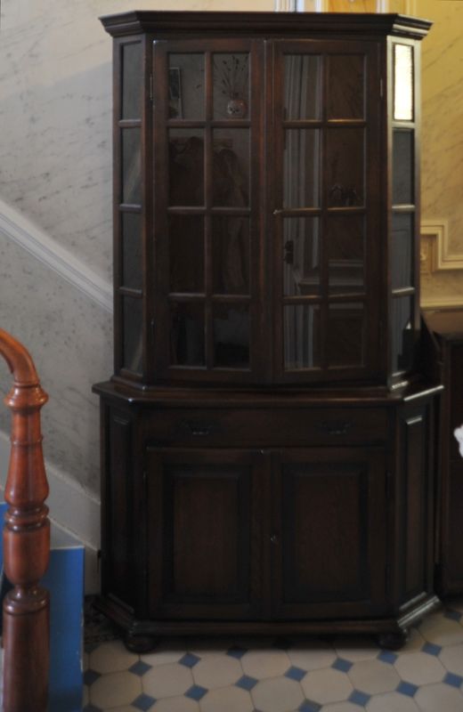 PYT_2340r armoire de coin r.jpg