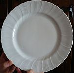P1030138 Limoges dessin assiette.jpg
